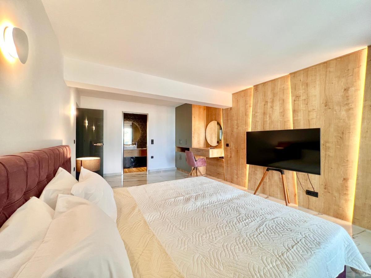 Luxury Villa Barbati Sun With Private Pool By Dadovillas Luaran gambar